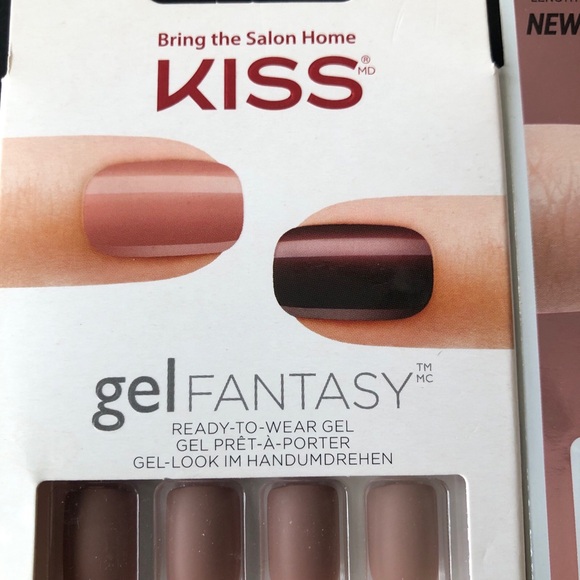 Set of 3 Kiss Press-On Nails Cream and Purple Collection - Picture 8 of 10